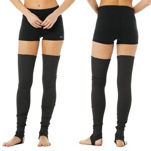 Alo Yoga Goddess Leg Warmer in Dark Grey Heather